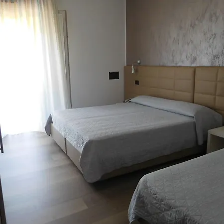 Hotel Emperador 3*